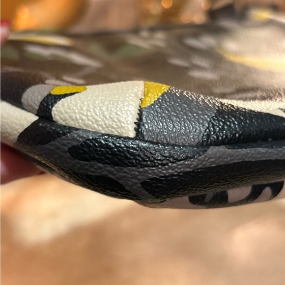 Fossil Leaf print crossbody purse bag canvas with leather trim pockets - Picture 7 of 15